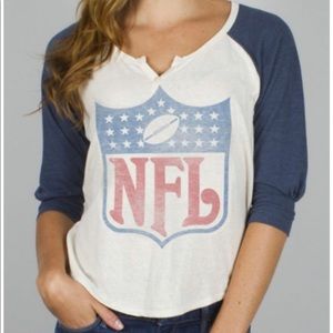 Women junk food nfl raglan sleeve T-shirt